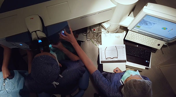 Equpo Quirúrgico - Cirugía Lasik - VERTE Oftalmología Barcelona