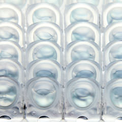 ¿Puedo renovar las lentes de contacto sin hacerme una revisión previa? - VERTE Oftalmología Barcelona