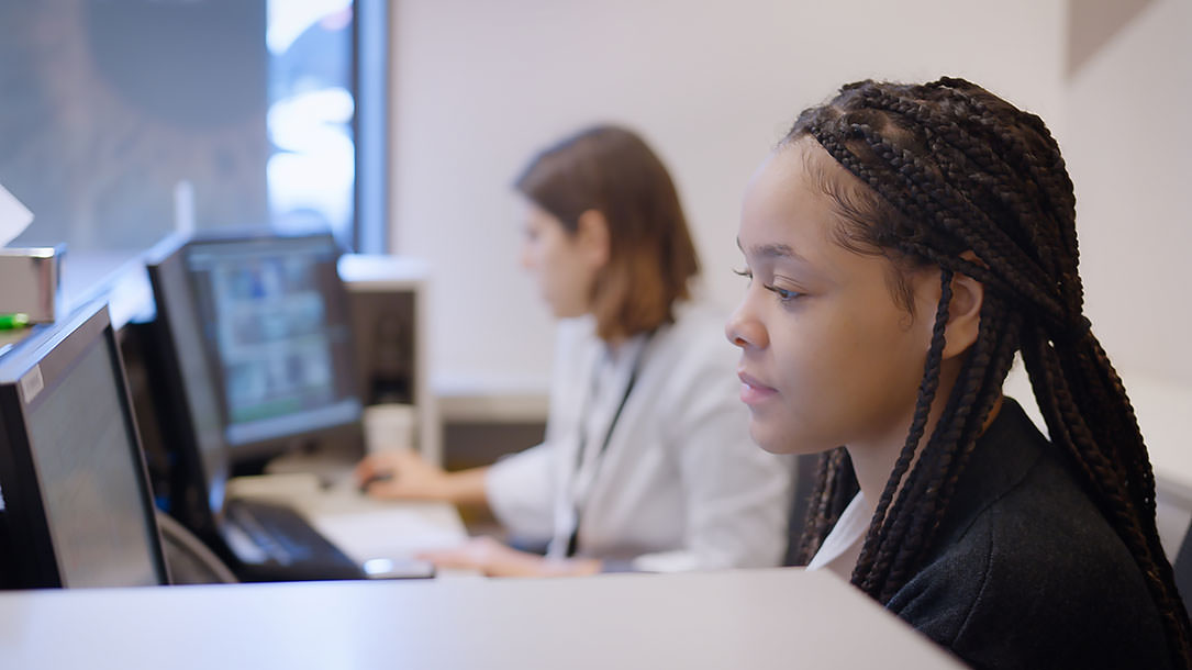 UNE 179003 - Clínica Oftalmològica Barcelona